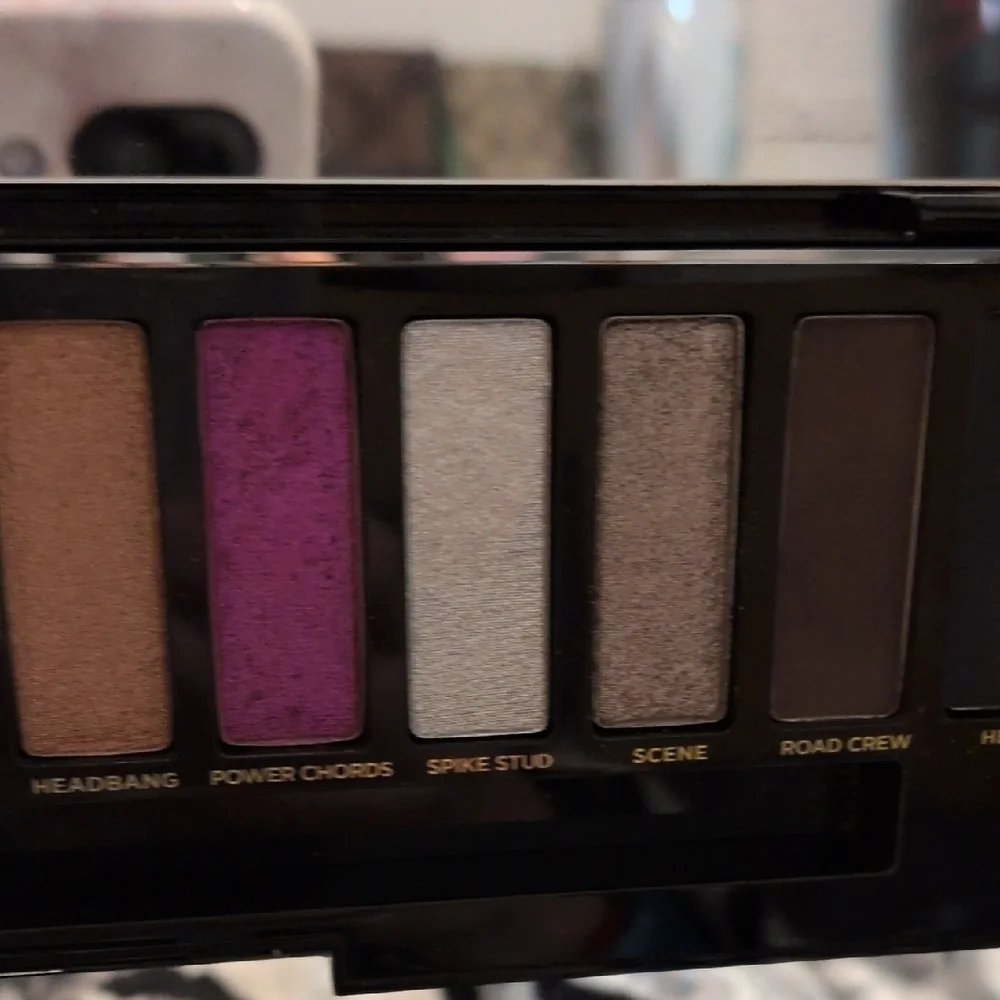 Urban Decay Naked Metal Mania Eyeshadow Palette